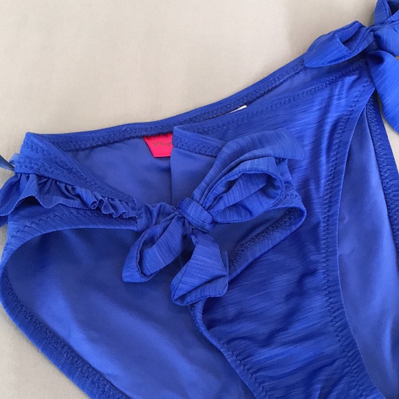 Betsey Johnson Swim Royal Blue Ruffle Two Piece Swimsuit, Size Medium - Picture 14 of 16